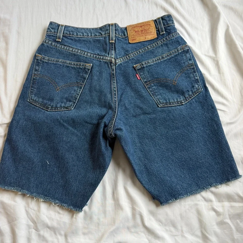 Levi's 550 Relaxed Fit Denim Shorts Mens Size 30 Blue Medium Wash Jorts